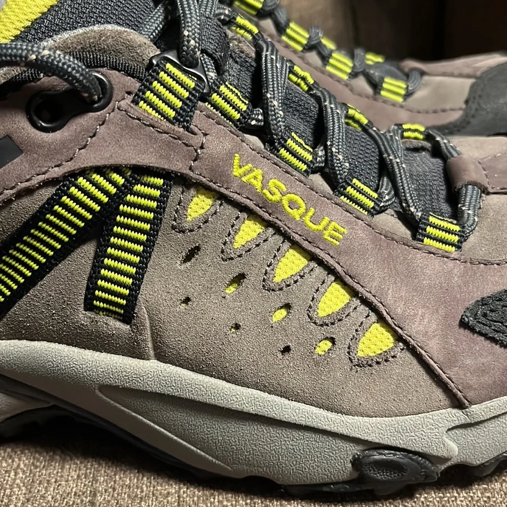 Vasque hiking shoes women's 9.5 - Picture 2 of 10